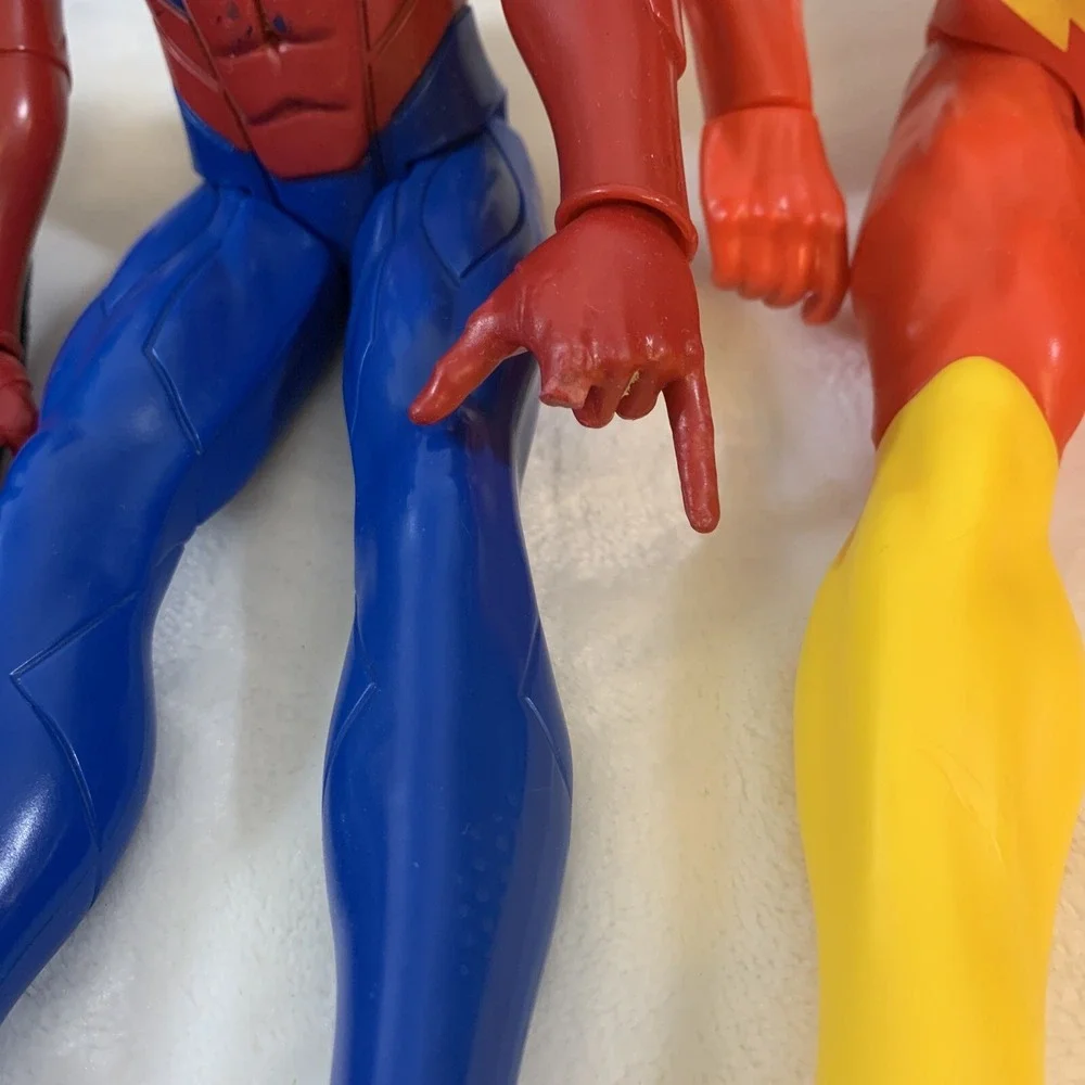 Lot Of 11 Marvel Legends Titan Heroes Action Figures Hulk Batman Spider-Man Thor